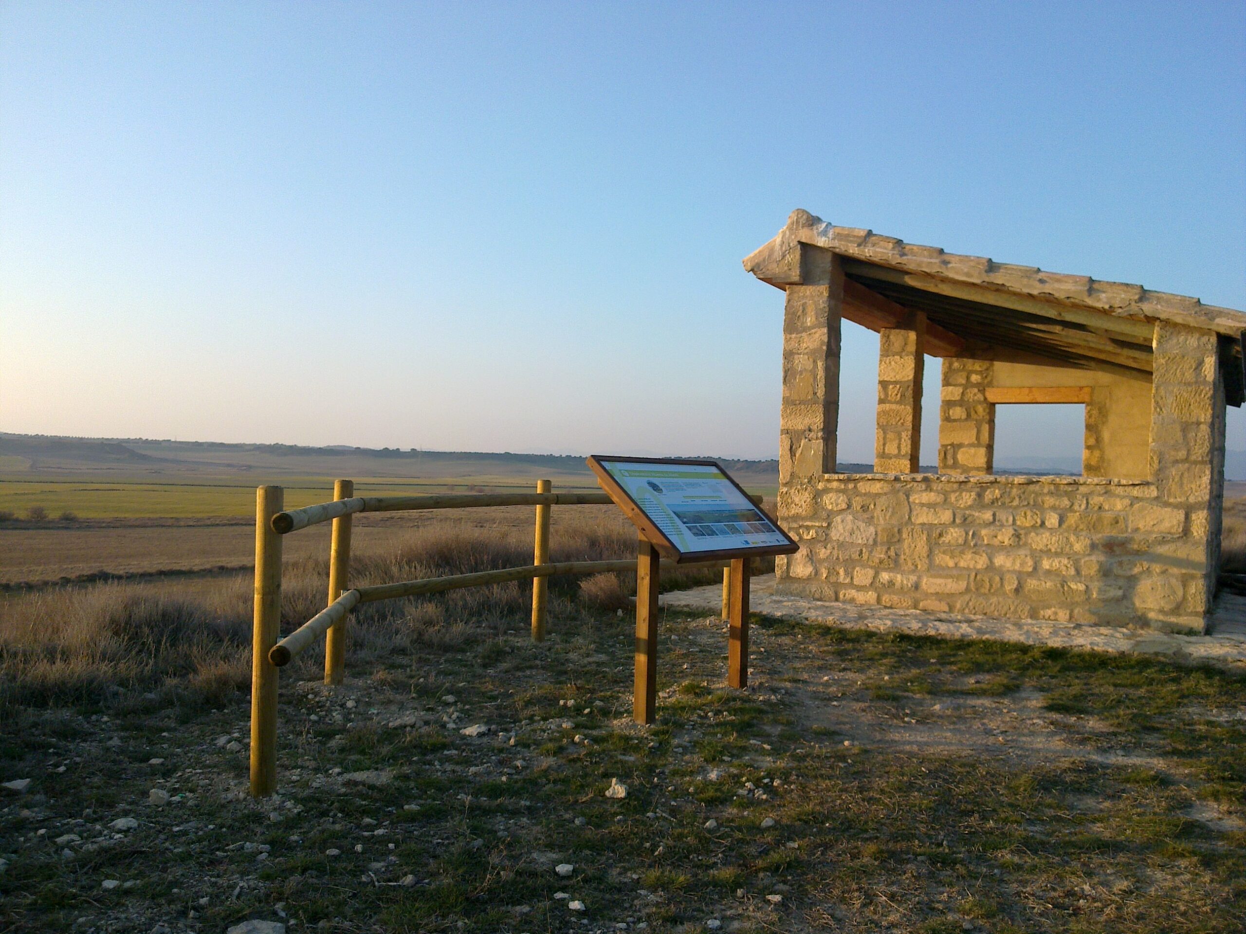 Mirador ornitológico en la Alberca de Alboré