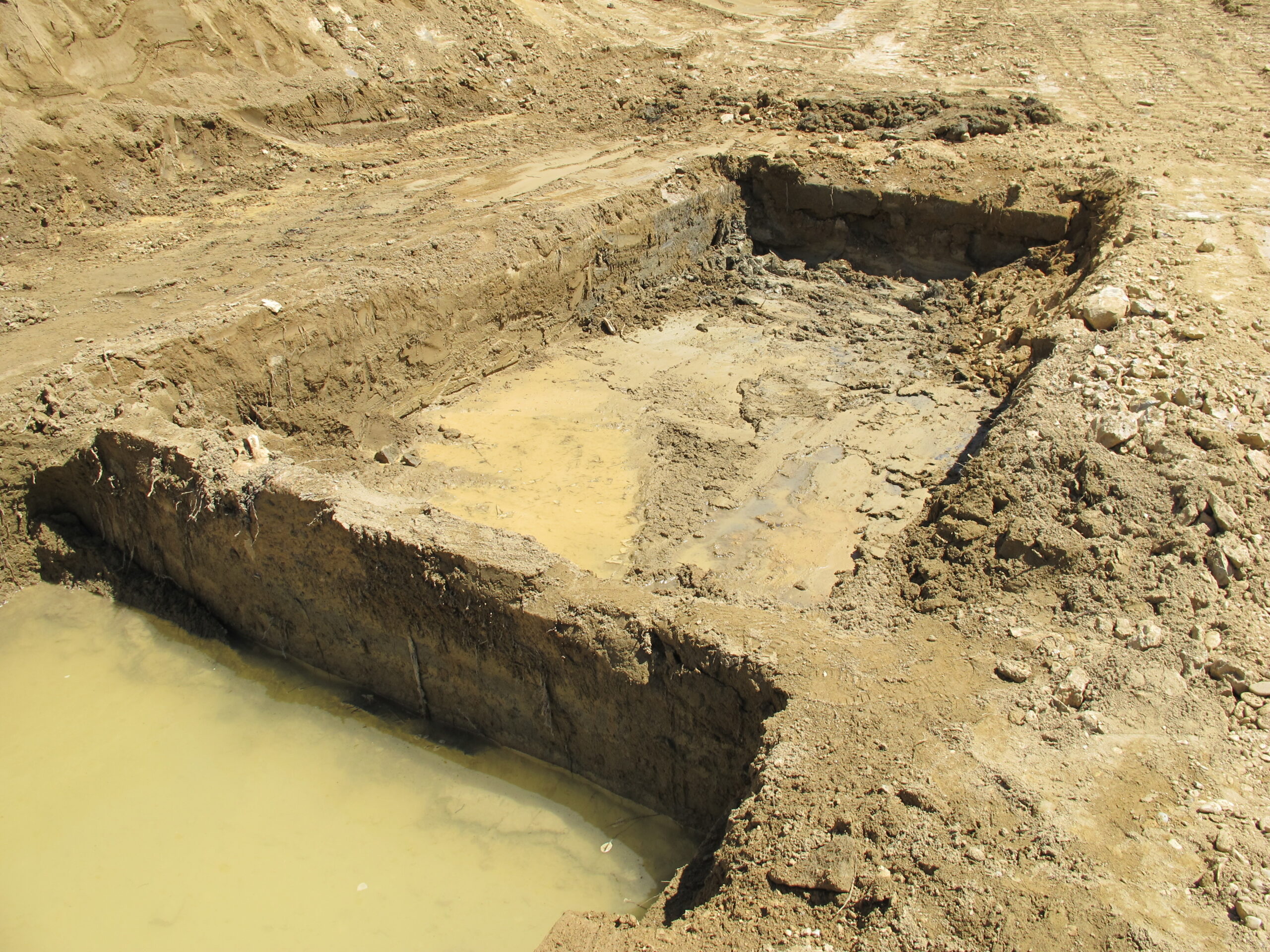 Movimiento de tierras. Los lavaderos salen a la luz